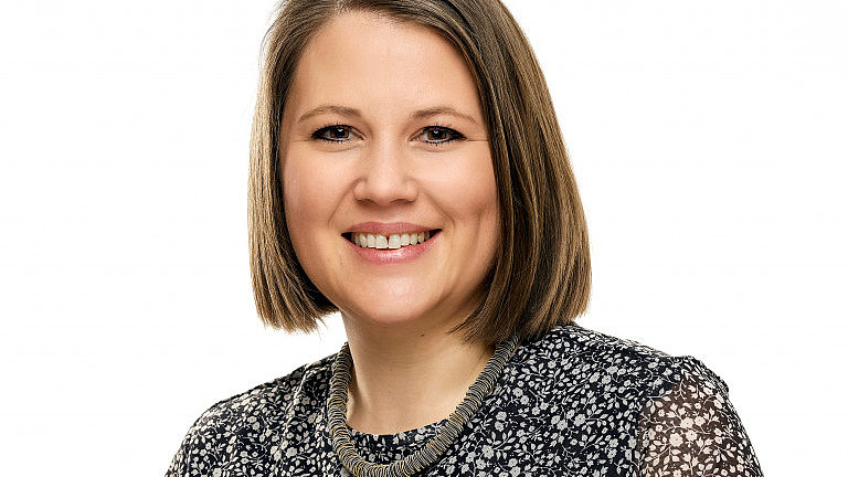 Portraitfoto von Dr. Carolin Wagner